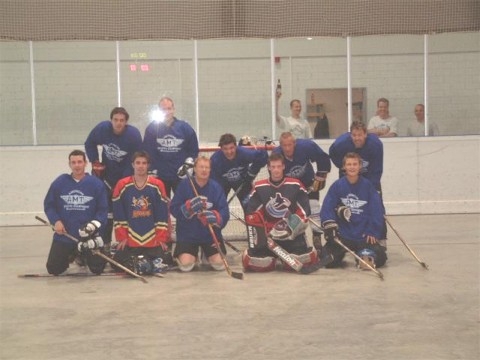 http://smollo.de/pixlie/cache/vs_2002_06_02%20-%20Teams%20der%20Summer%20Jam%20'02_rivermen.jpg