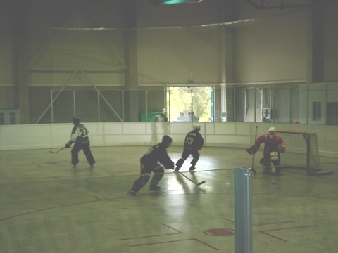 http://smollo.de/pixlie/cache/vs_2002_06_15%20-%20Spiel%20gegen%20Hockey%20Monkeys_img04.jpg
