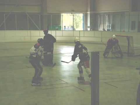 http://smollo.de/pixlie/cache/vs_2002_06_15%20-%20Spiel%20gegen%20Hockey%20Monkeys_img07.jpg