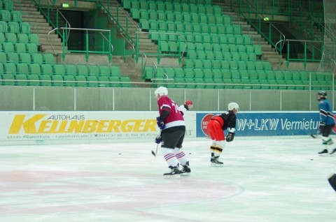 http://smollo.de/pixlie/cache/vs_2002_12_01%20-%20Trainings-Impressionen_tr07.jpg