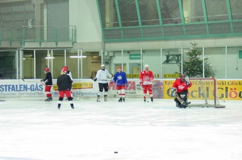 http://smollo.de/pixlie/cache/vs_2002_12_01%20-%20Trainings-Impressionen_tr12.jpg
