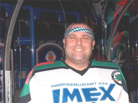 http://smollo.de/pixlie/cache/vs_2002_12_19%20-%20Spiel%20gegen%20Diesenbach%20Biber_db19.jpg