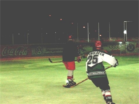 http://smollo.de/pixlie/cache/vs_2002_12_19%20-%20Spiel%20gegen%20Diesenbach%20Biber_db23.jpg