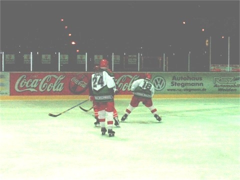 http://smollo.de/pixlie/cache/vs_2002_12_19%20-%20Spiel%20gegen%20Diesenbach%20Biber_db26.jpg