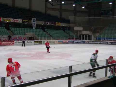 http://smollo.de/pixlie/cache/vs_2003_01_06%20-%20Spiel%20gegen%20EVR%20Damen_db12.JPG