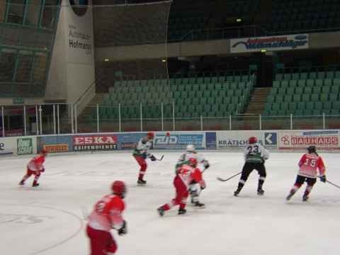 http://smollo.de/pixlie/cache/vs_2003_01_06%20-%20Spiel%20gegen%20EVR%20Damen_db14.JPG