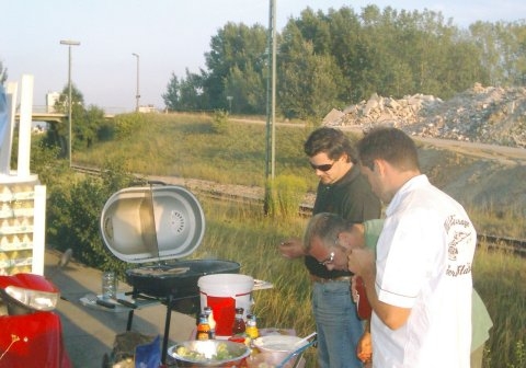 http://smollo.de/pixlie/cache/vs_2003_07_25%20-%20Abschlussfeier%20Inline%20Hockey_Im09.jpg