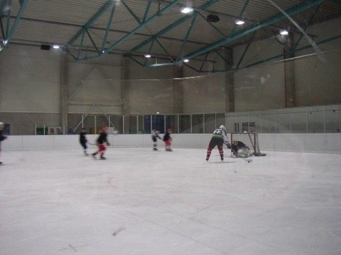 http://smollo.de/pixlie/cache/vs_2003_12_13%20-%20Spiel%20gegen%20Diesenbach%20Biber_P1010007.JPG
