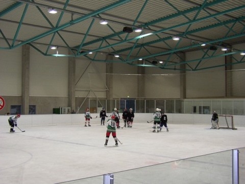 http://smollo.de/pixlie/cache/vs_2003_12_13%20-%20Spiel%20gegen%20Diesenbach%20Biber_P1010011.jpg