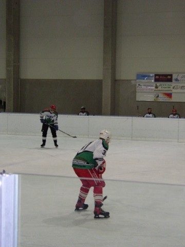 http://smollo.de/pixlie/cache/vs_2003_12_13%20-%20Spiel%20gegen%20Diesenbach%20Biber_P1010018.JPG