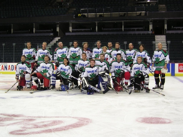 http://smollo.de/pixlie/cache/vs_2004_11_02%20-%20Spiel%20gegen%20die%20Calgary%20Global%20Pylons_09_Rimg0120.jpg