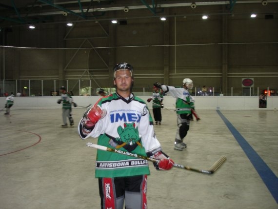http://smollo.de/pixlie/cache/vs_2005_07_23%20-%20Spiel%20gegen%20Rivermen%20Straubing_Dsc01147.jpg