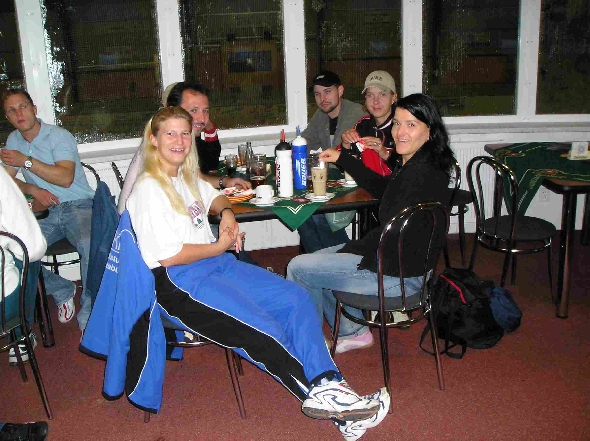 http://smollo.de/pixlie/cache/vs_2005_09_09%20-%20Trainingslager%20Tachov%202005_P9100019.jpg