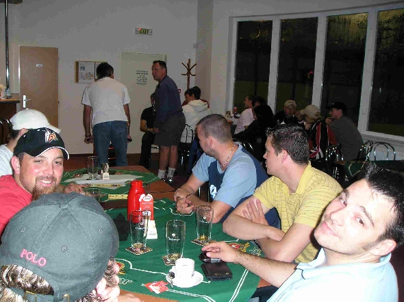 http://smollo.de/pixlie/cache/vs_2005_09_09%20-%20Trainingslager%20Tachov%202005_P9100023.jpg