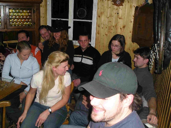 http://smollo.de/pixlie/cache/vs_2006_01_07%20-%20Weihnachtsfeier%202006_P1070045.JPG