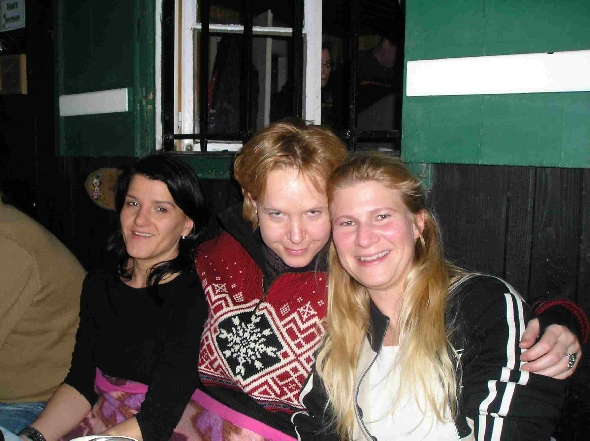 http://smollo.de/pixlie/cache/vs_2006_01_07%20-%20Weihnachtsfeier%202006_P1070062.JPG