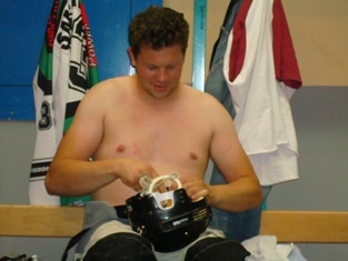 http://smollo.de/pixlie/cache/vs_2008_07_05%20-%20Spiel%20gegen%20den%20RSC%20Pillnach_DSC00850.jpg