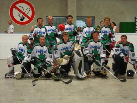 http://smollo.de/pixlie/cache/vs_2008_07_19%20-%20Finale%20gegen%20das%20Peaches_DSC00895.JPG