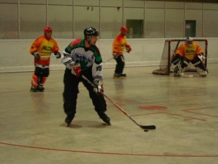 http://smollo.de/pixlie/cache/vs_2008_07_19%20-%20Finale%20gegen%20das%20Peaches_DSC00923.JPG