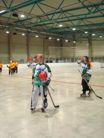 http://smollo.de/pixlie/cache/vs_2008_07_19%20-%20Finale%20gegen%20das%20Peaches_DSC00950.JPG