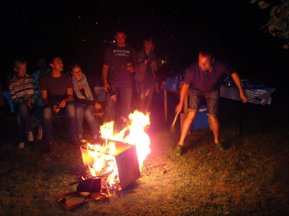 http://smollo.de/pixlie/cache/vs_2008_08_08%20-%20Sommerfest%202008_Sommerfest%20(21).JPG