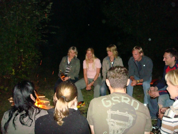 http://smollo.de/pixlie/cache/vs_2008_08_08%20-%20Sommerfest%202008_Sommerfest%20(31).JPG
