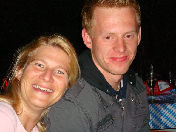 http://smollo.de/pixlie/cache/vs_2008_08_08%20-%20Sommerfest%202008_Sommerfest%20(43).JPG