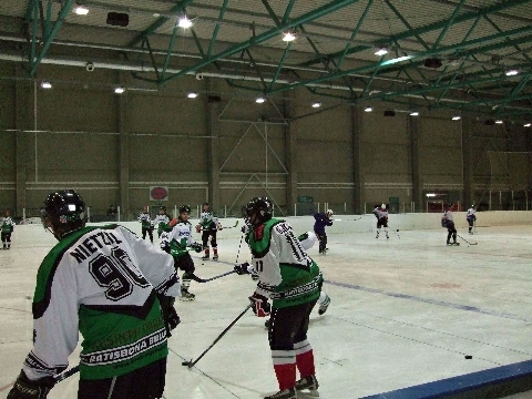 http://smollo.de/pixlie/cache/vs_2008_12_14%20-%20Spiel%20gegen%20Uniteam%20Regensburg_DSCF0074.jpg