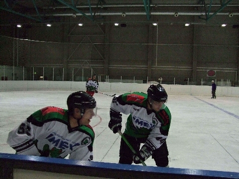http://smollo.de/pixlie/cache/vs_2008_12_14%20-%20Spiel%20gegen%20Uniteam%20Regensburg_DSCF0083.jpg