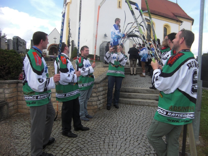 http://smollo.de/pixlie/cache/vs_2010_09_18%20-%20Hochzeit%20Christian%20Schweiger_Cimg7945.jpg