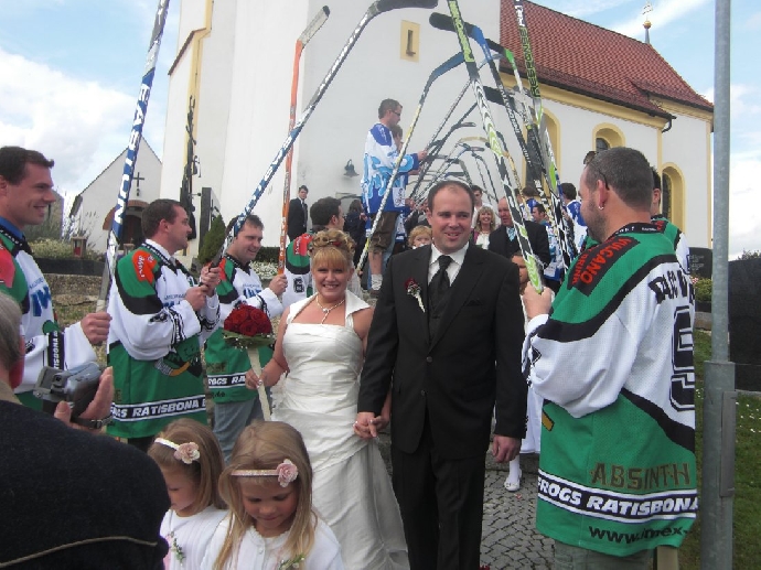 http://smollo.de/pixlie/cache/vs_2010_09_18%20-%20Hochzeit%20Christian%20Schweiger_Cimg7950.jpg