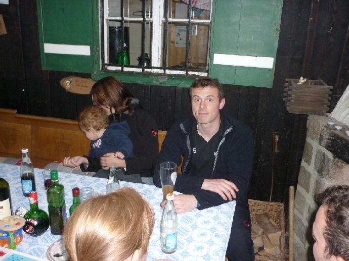 http://smollo.de/pixlie/cache/vs_2011_04_16%20-%20Osterfest%20Bullfrogs_P1030443.jpg